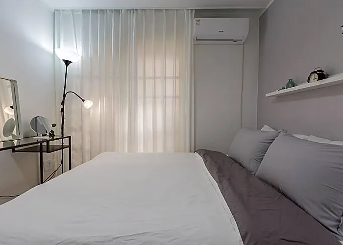 ホテル Sweet Luna#2 Hongdae Stn.4min 3br & Rooftop